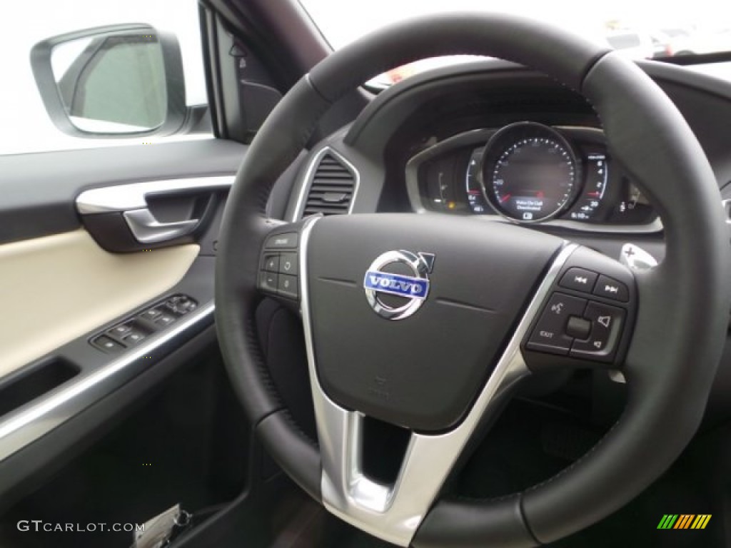2015 Volvo XC60 T6 Drive-E Steering Wheel Photos