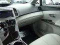 Classic Silver Metallic - Venza LE Photo No. 15