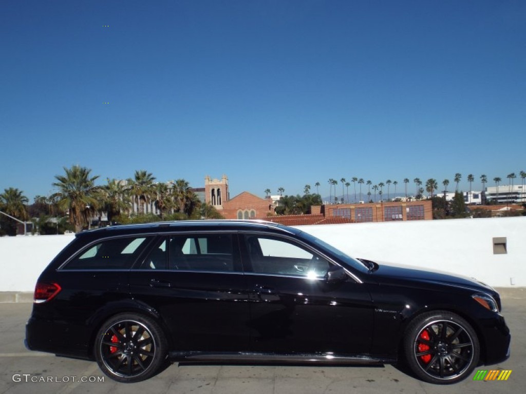 2015 E 63 AMG S 4Matic Wagon - Black / Black photo #3