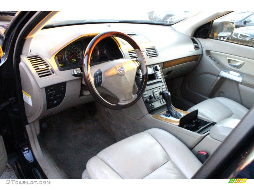 2005 XC90 T6 AWD - Magic Blue Metallic / Taupe/Light Taupe photo #12
