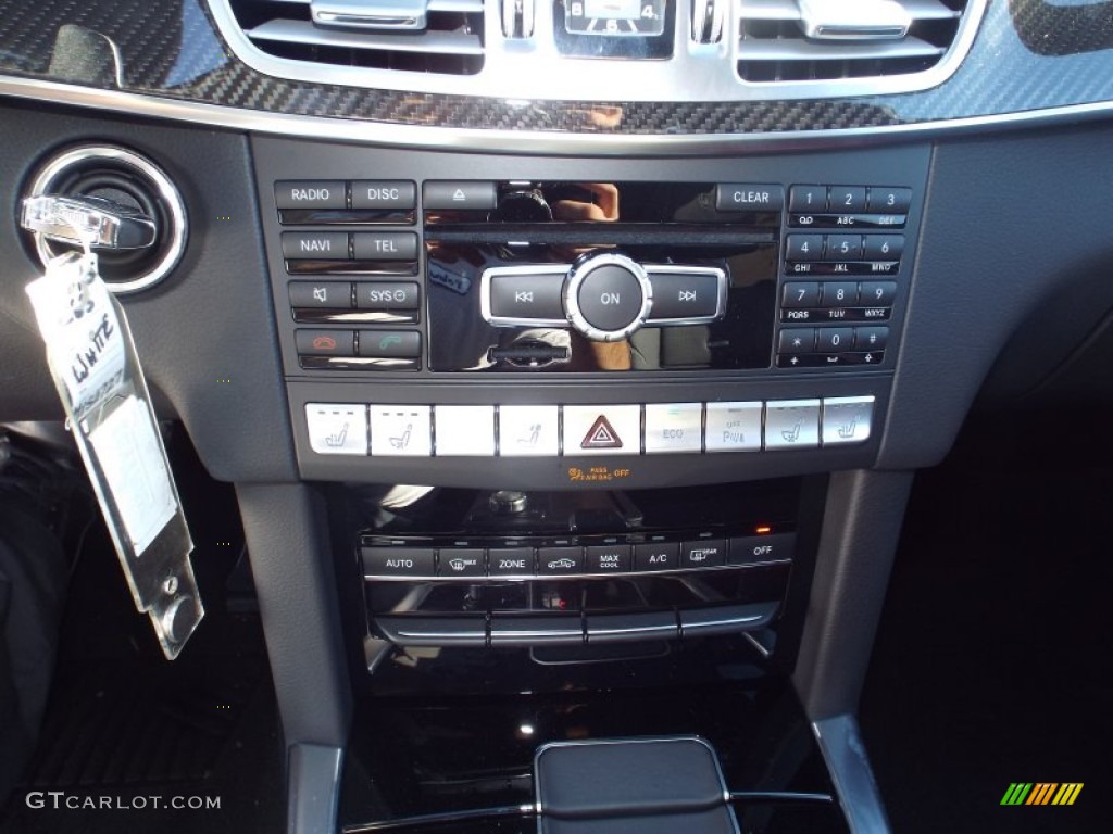 2015 Mercedes-Benz E 63 AMG S 4Matic Wagon Controls Photo #100748801