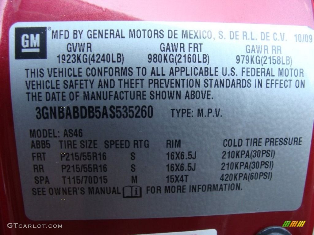 2010 HHR LT - Crystal Red Metallic Tintcoat / Gray photo #19