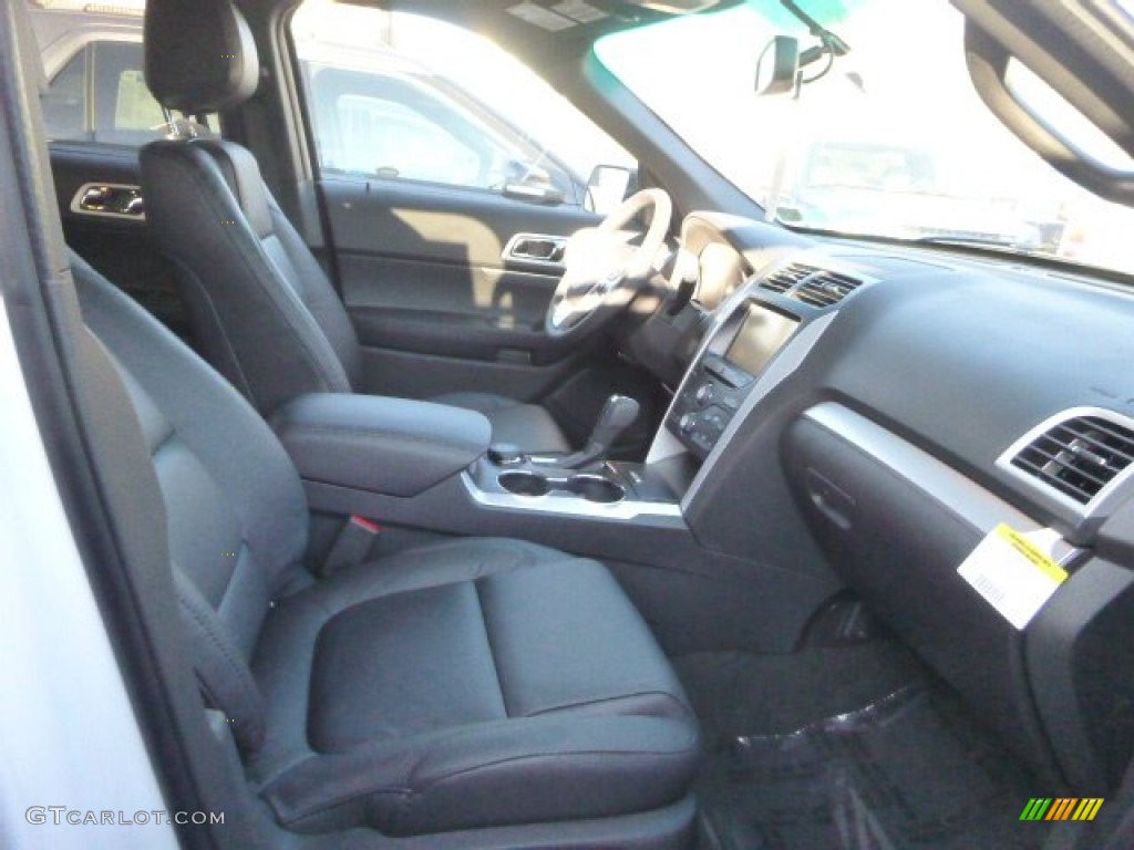 2015 Explorer XLT 4WD - Oxford White / Charcoal Black photo #8