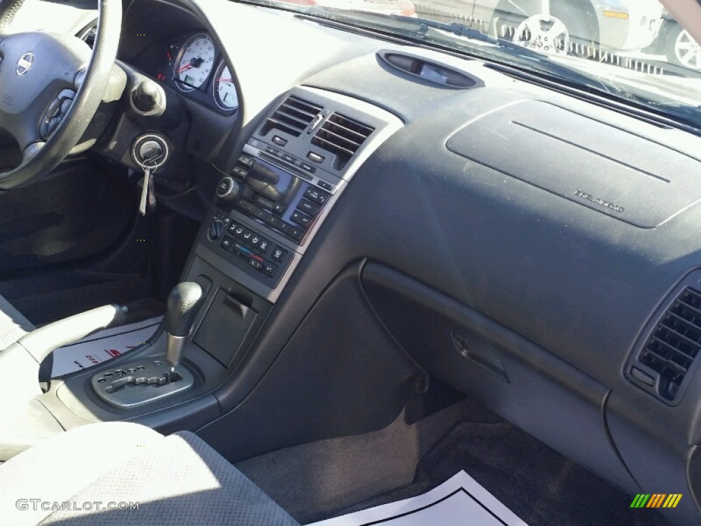 2003 Maxima SE - Gray Lustre / Frost photo #11