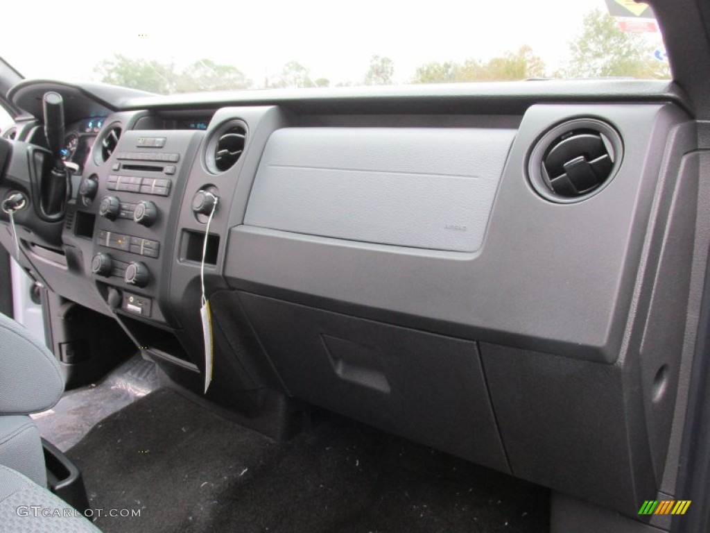 2014 F150 STX SuperCab - Oxford White / Steel Grey photo #19