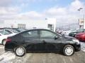 Super Black - Versa 1.6 S Sedan Photo No. 2