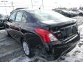 Super Black - Versa 1.6 S Sedan Photo No. 5
