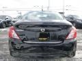 Super Black - Versa 1.6 S Sedan Photo No. 4