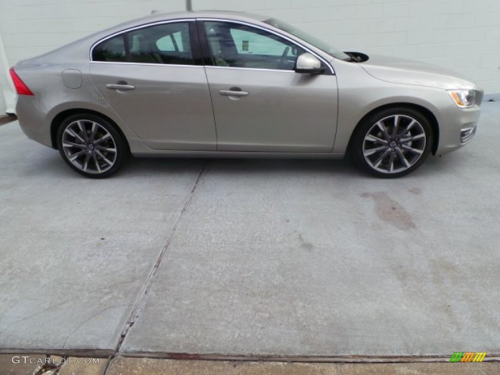 2015 S60 T5 Drive-E - Seashell Metallic / Soft Beige photo #7