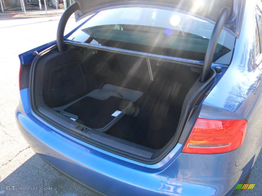 2009 A4 2.0T Premium quattro Sedan - Aruba Blue Pearl Effect / Light Grey photo #20