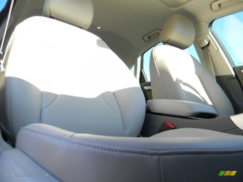 2009 A4 2.0T Premium quattro Sedan - Aruba Blue Pearl Effect / Light Grey photo #22