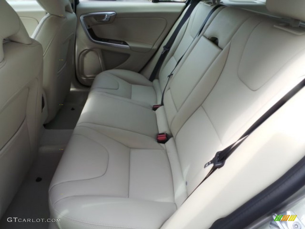 2015 V60 T5 Drive-E - Seashell Metallic / Soft Beige photo #24