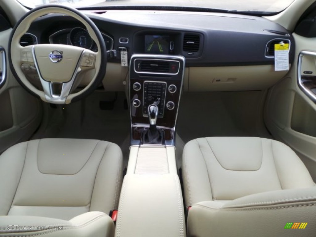 2015 V60 T5 Drive-E - Seashell Metallic / Soft Beige photo #25