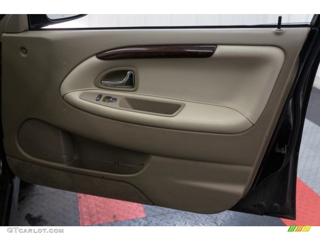 2002 S40 1.9T - Black Sapphire Metallic / Taupe/Light Taupe photo #17