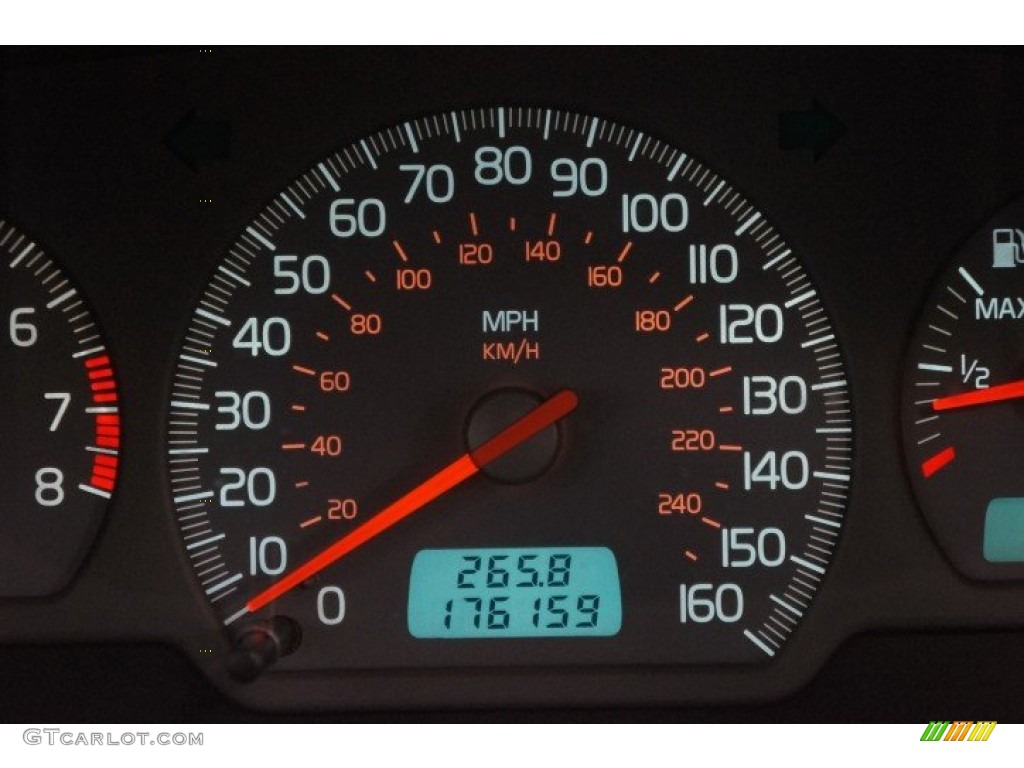 2002 S40 1.9T - Black Sapphire Metallic / Taupe/Light Taupe photo #27