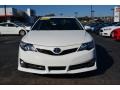 Super White - Camry SE Photo No. 27