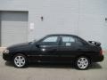 Blackout - Sentra 1.8 S Special Edition Photo No. 2