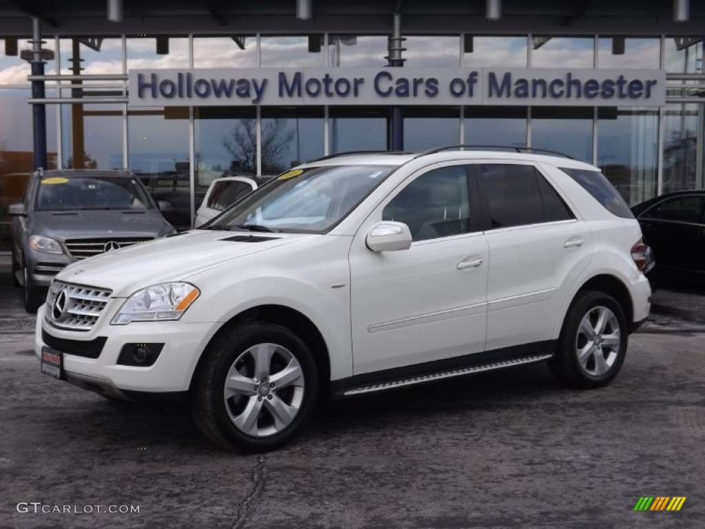 2010 ML 350 BlueTEC 4Matic - Arctic White / Cashmere photo #1