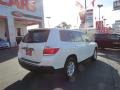 2011 Blizzard White Pearl Toyota Highlander SE  photo #7