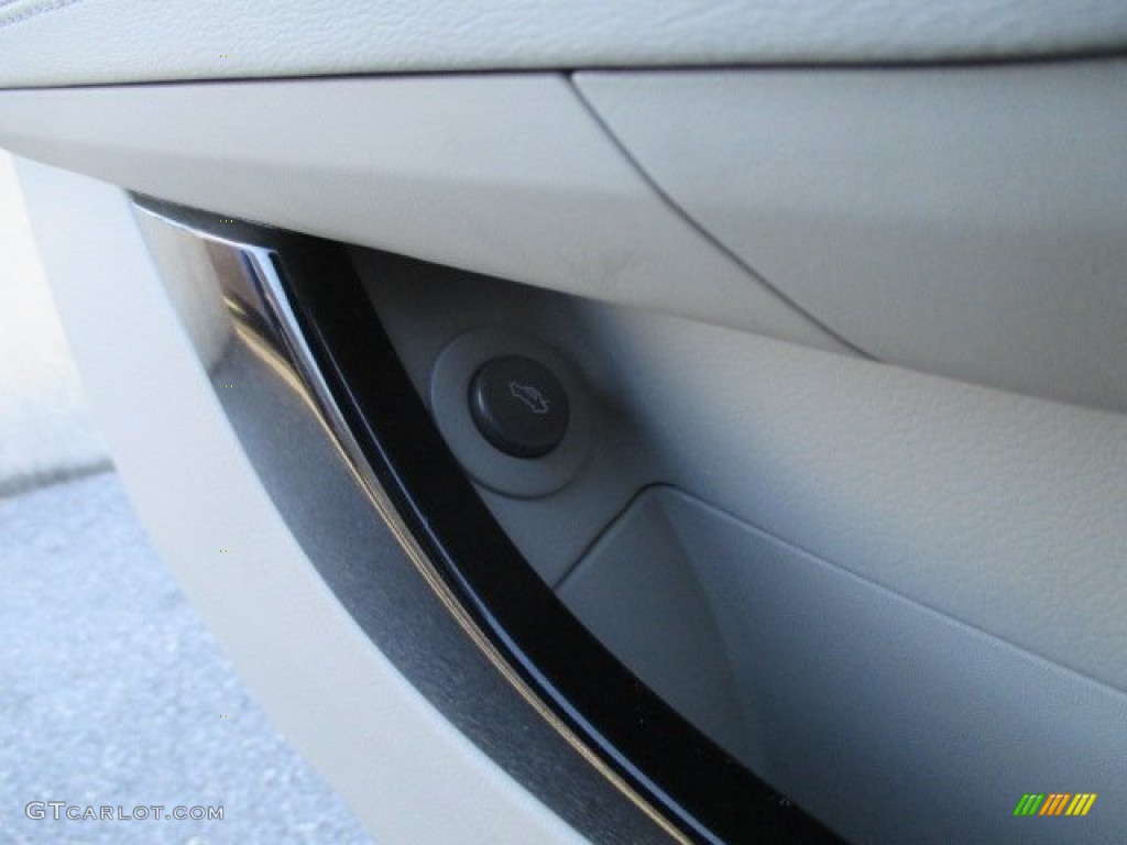 2013 CTS -V Sedan - Black Diamond Tricoat / Light Titanium/Ebony photo #29