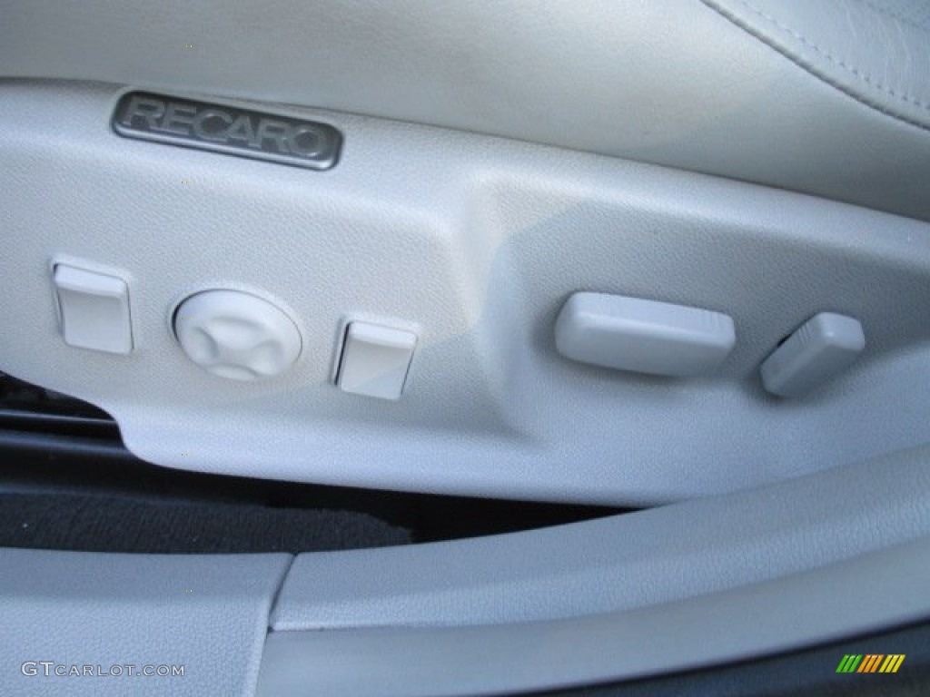 2013 CTS -V Sedan - Black Diamond Tricoat / Light Titanium/Ebony photo #39