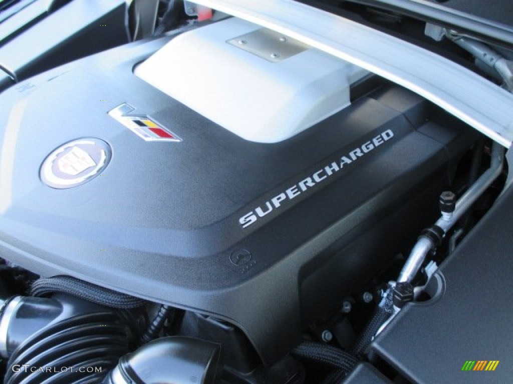 2013 Cadillac CTS -V Sedan Engine Photos