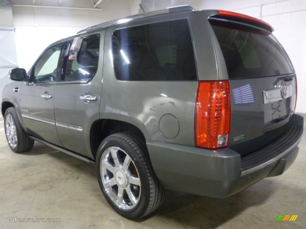 2011 Escalade Premium AWD - Evolution Green Metallic / Ebony/Ebony photo #11