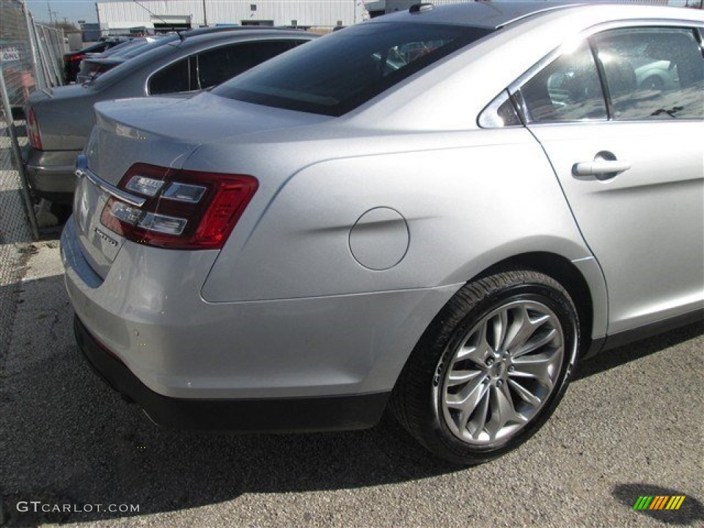 2015 Taurus Limited - Ingot Silver Metallic / Charcoal Black photo #8