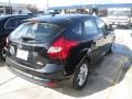Tuxedo Black - Focus SE Hatchback Photo No. 7