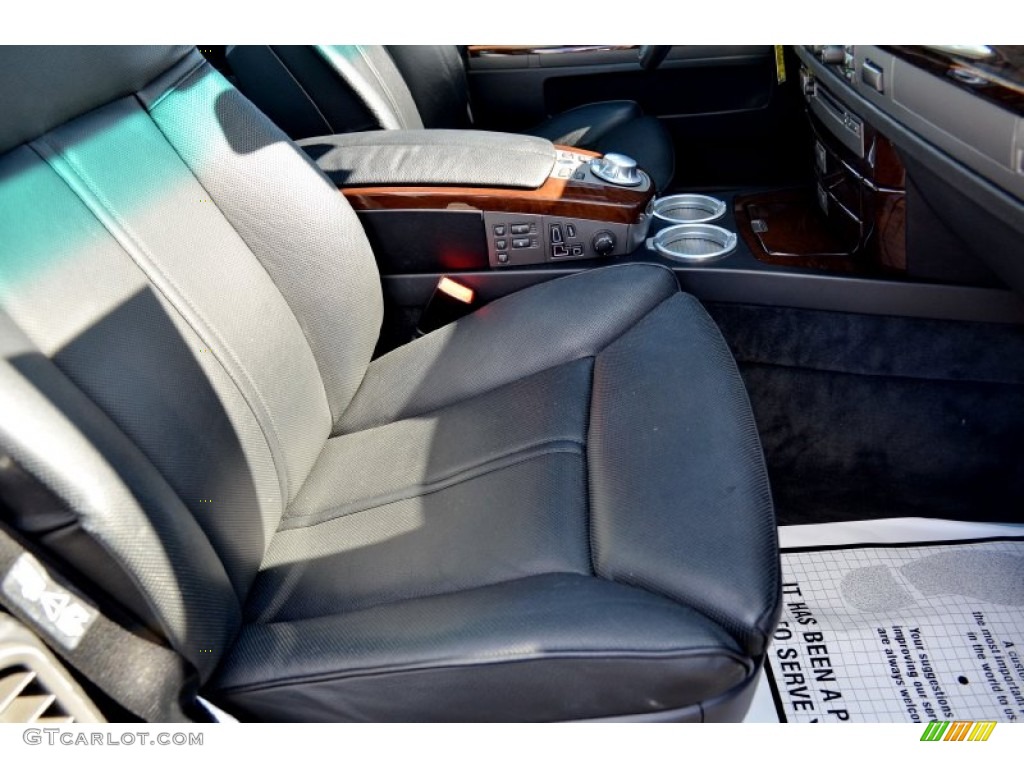 2004 7 Series 745i Sedan - Titanium Silver Metallic / Black/Black photo #45