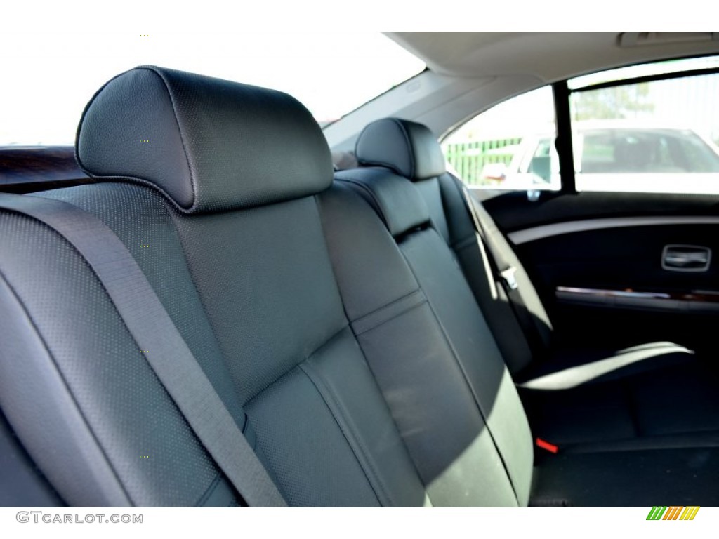 2004 7 Series 745i Sedan - Titanium Silver Metallic / Black/Black photo #55