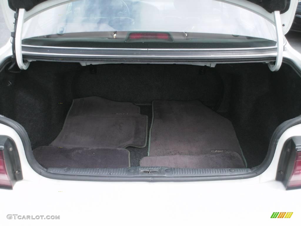 1994 Camry LE Sedan - Super White / Burgundy photo #10