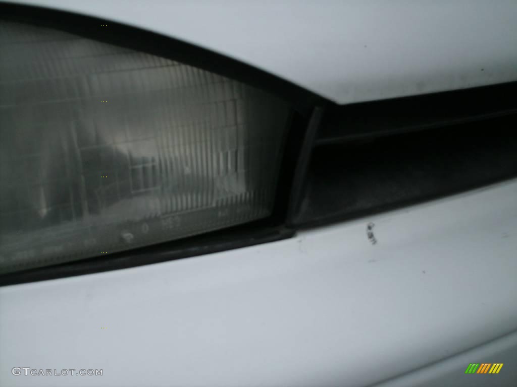 1994 Camry LE Sedan - Super White / Burgundy photo #22