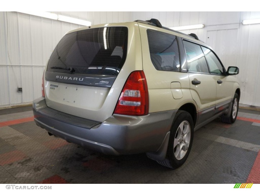 2003 Forester 2.5 XS - Sierra Gold Metallic / Beige photo #8