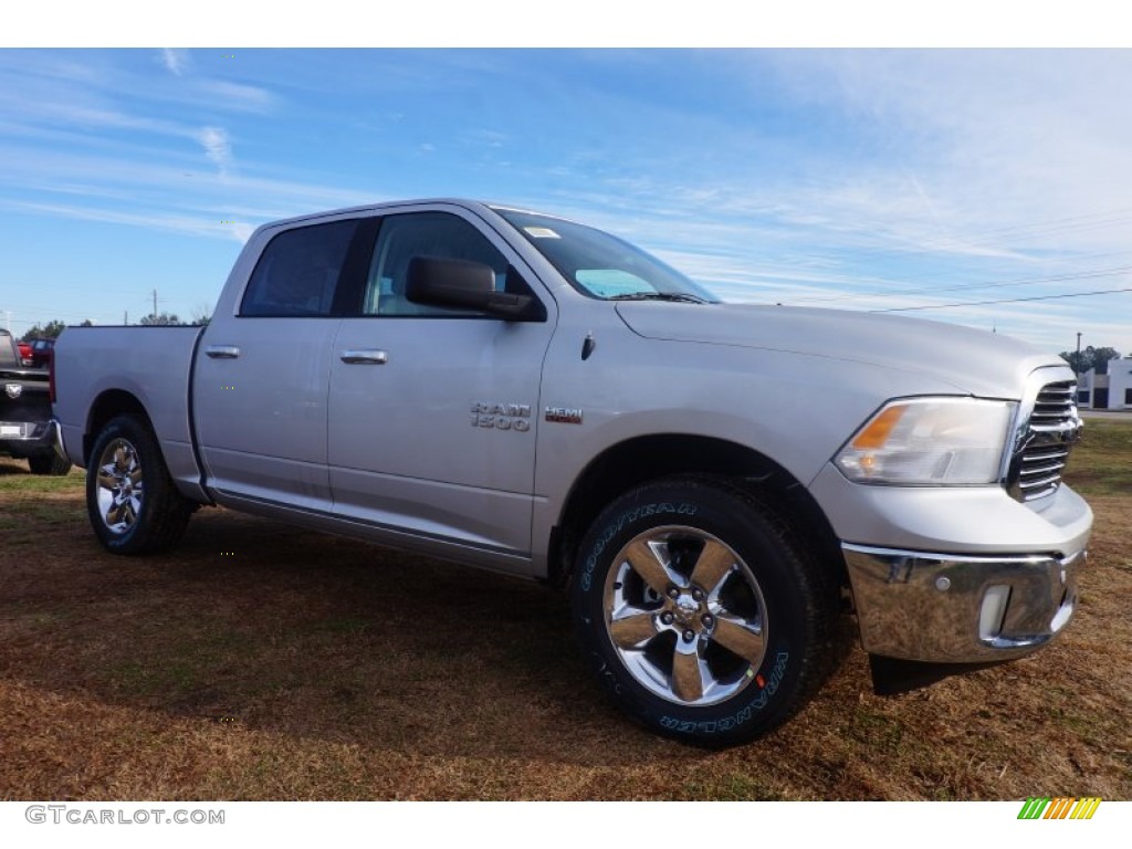 2015 1500 Big Horn Crew Cab - Bright Silver Metallic / Black/Diesel Gray photo #4