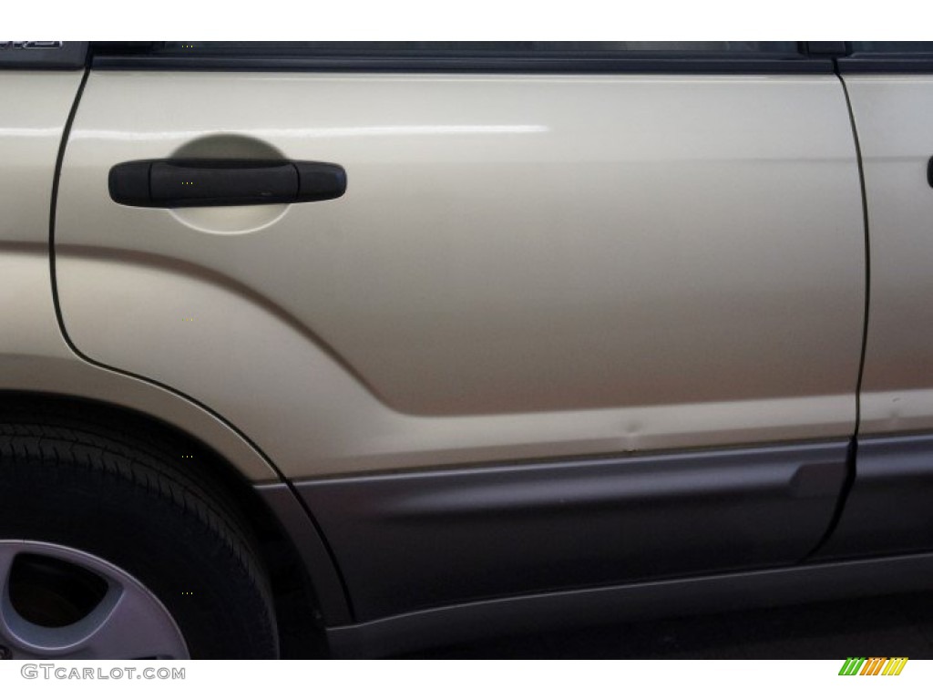 2003 Forester 2.5 XS - Sierra Gold Metallic / Beige photo #45