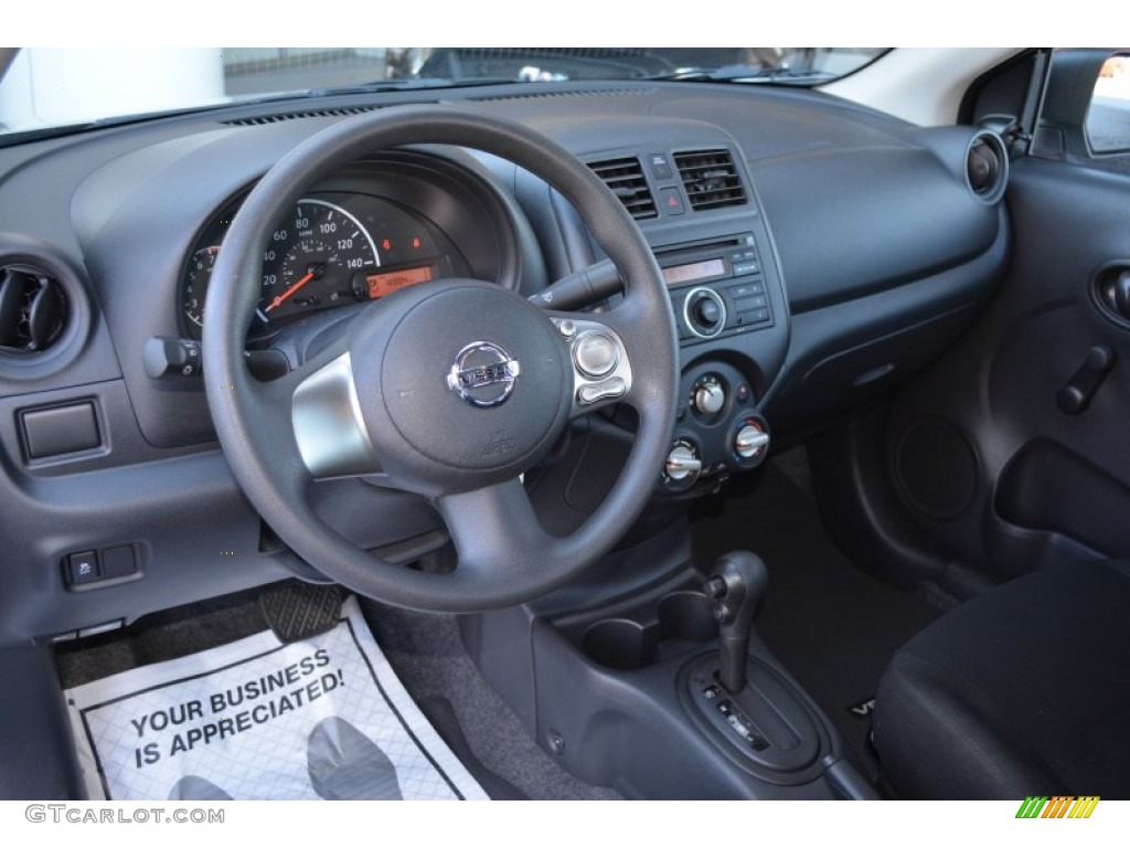 2014 Versa 1.6 S Sedan - Brilliant Silver / Charcoal photo #10