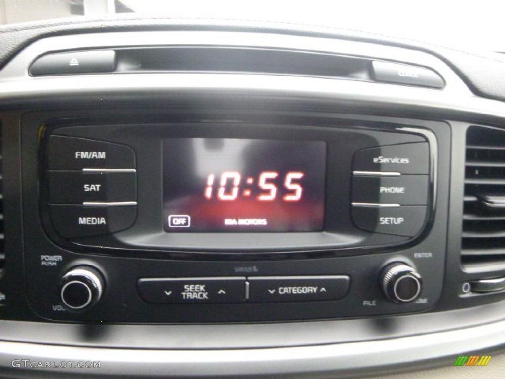 2016 Kia Sorento L Audio System Photos