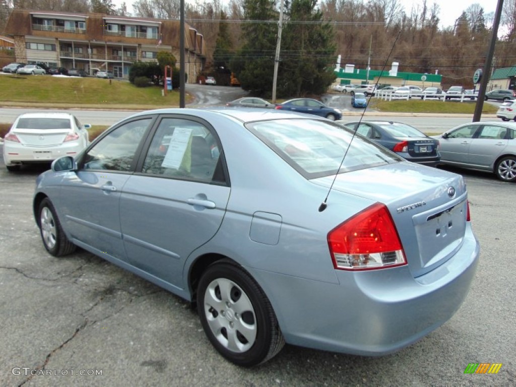 2008 Spectra LX Sedan - Ice Blue / Gray photo #5