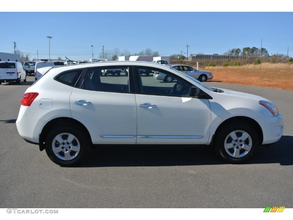 2011 Rogue S - Pearl White / Gray photo #6