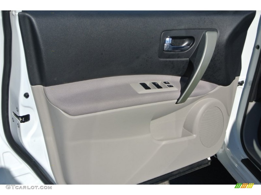2011 Rogue S - Pearl White / Gray photo #9