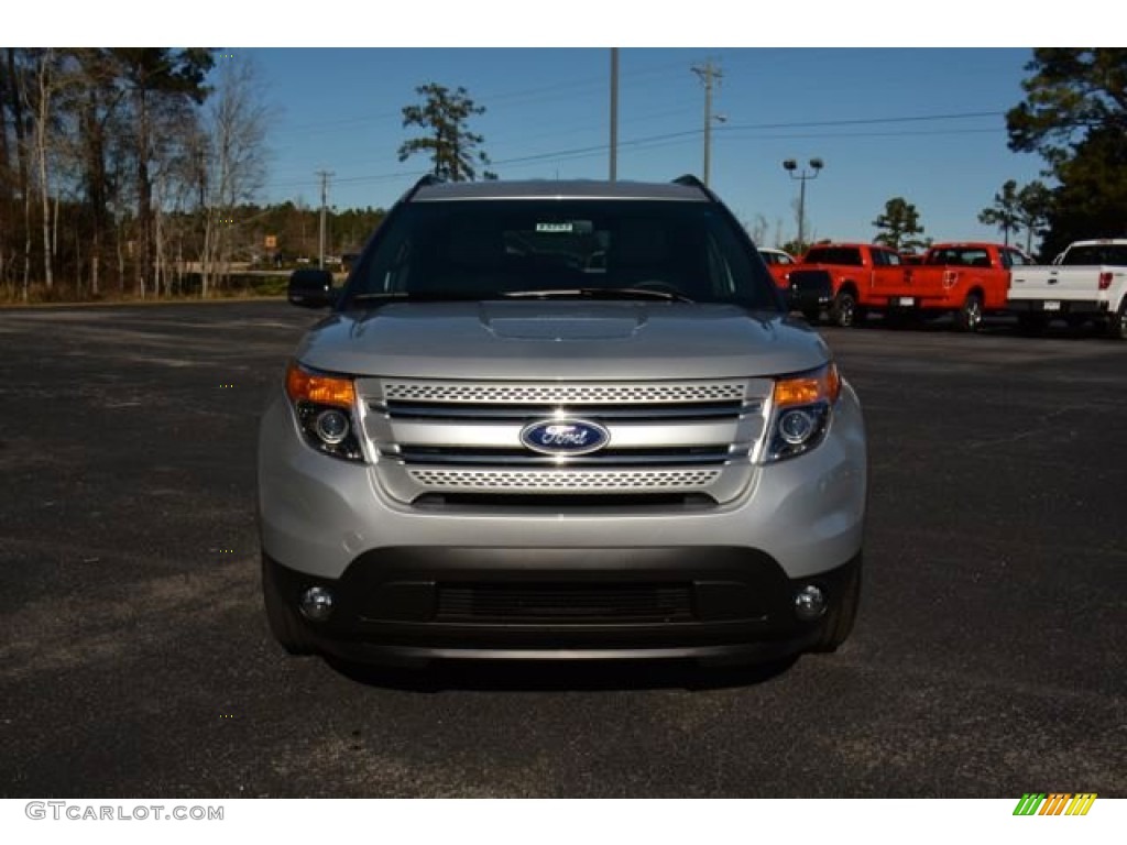 2015 Explorer XLT - Ingot Silver / Medium Light Stone photo #2