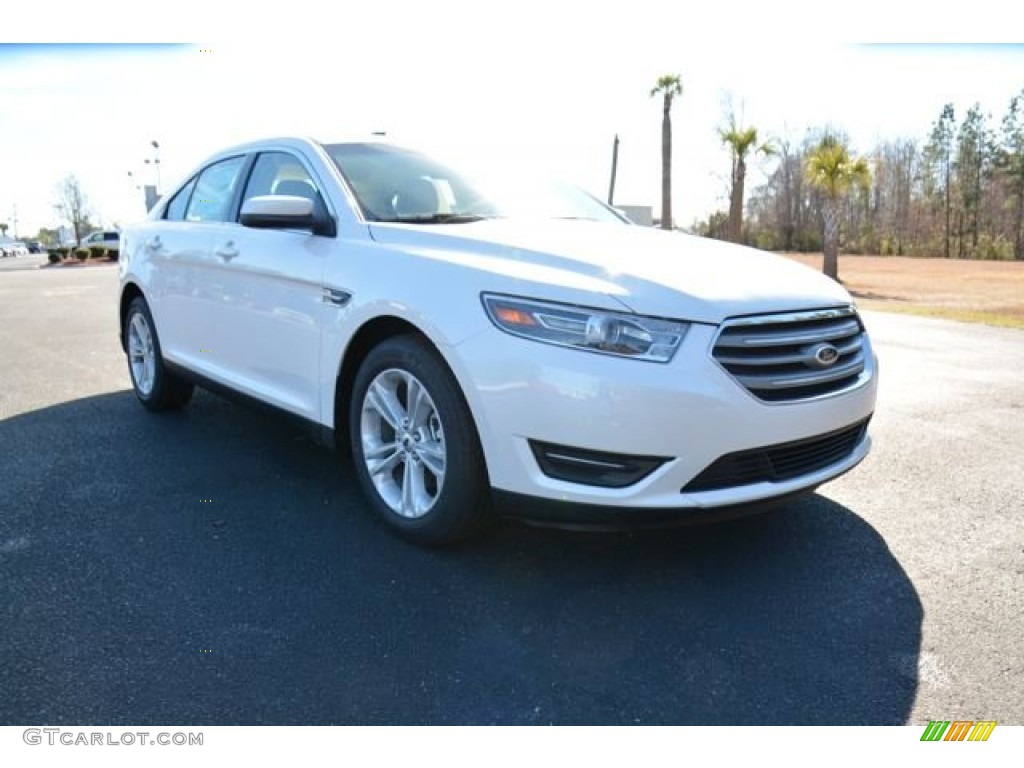 2015 Taurus SEL - Oxford White / Dune photo #3