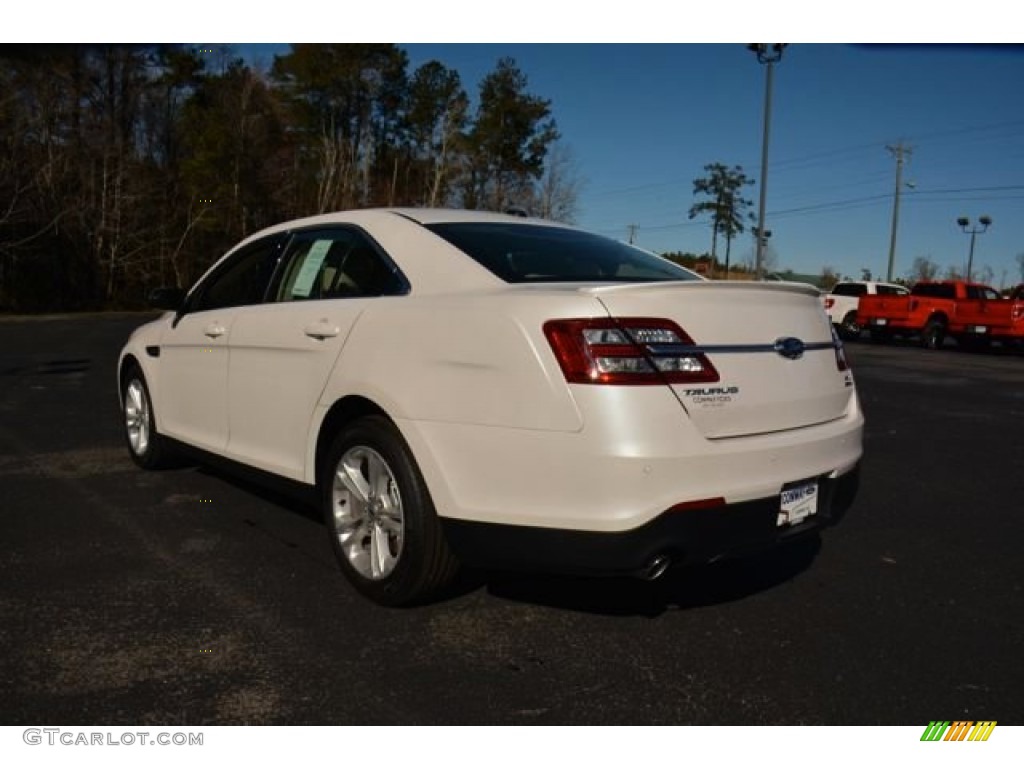 2015 Taurus SEL - Oxford White / Dune photo #8