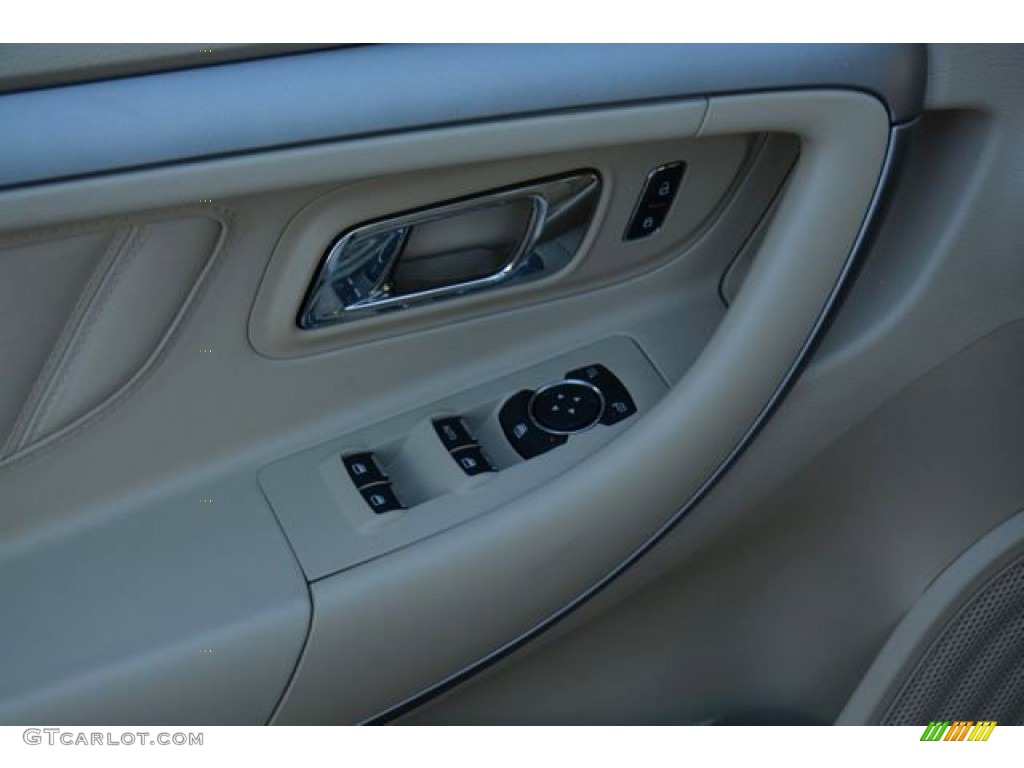 2015 Taurus SEL - Oxford White / Dune photo #19