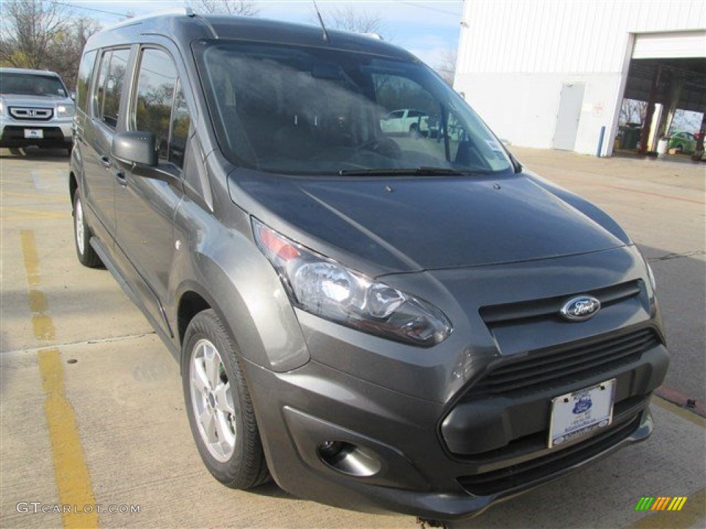 Magnetic Ford Transit Connect