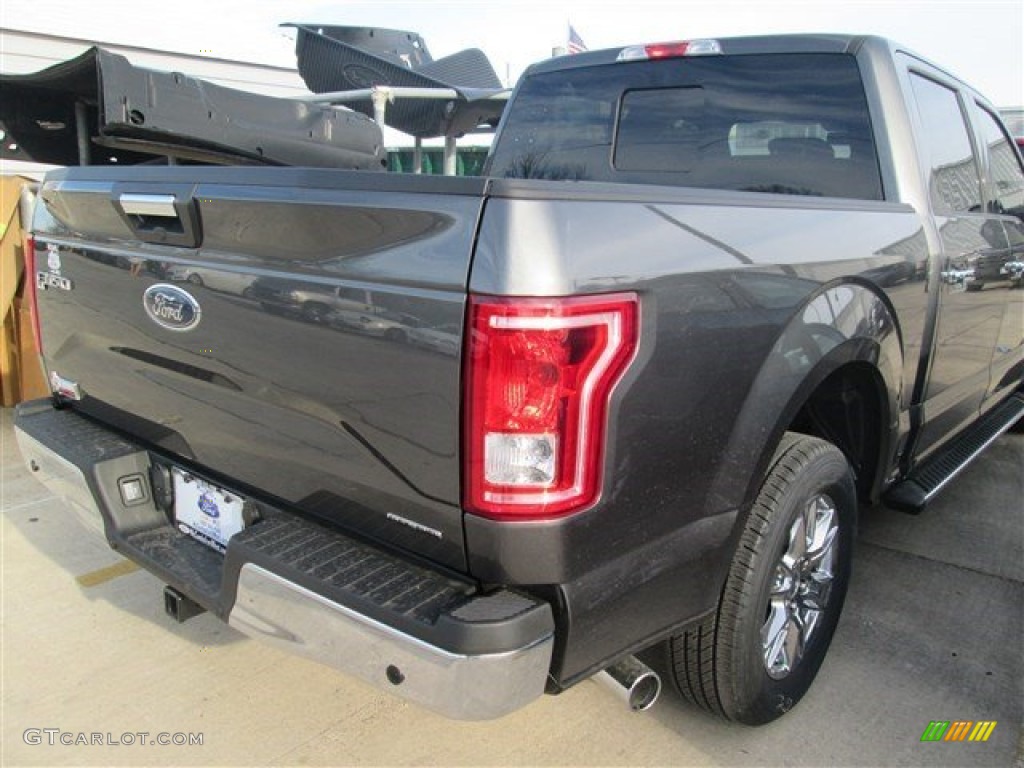 2015 F150 XLT SuperCrew - Magnetic Metallic / Medium Earth Gray photo #4