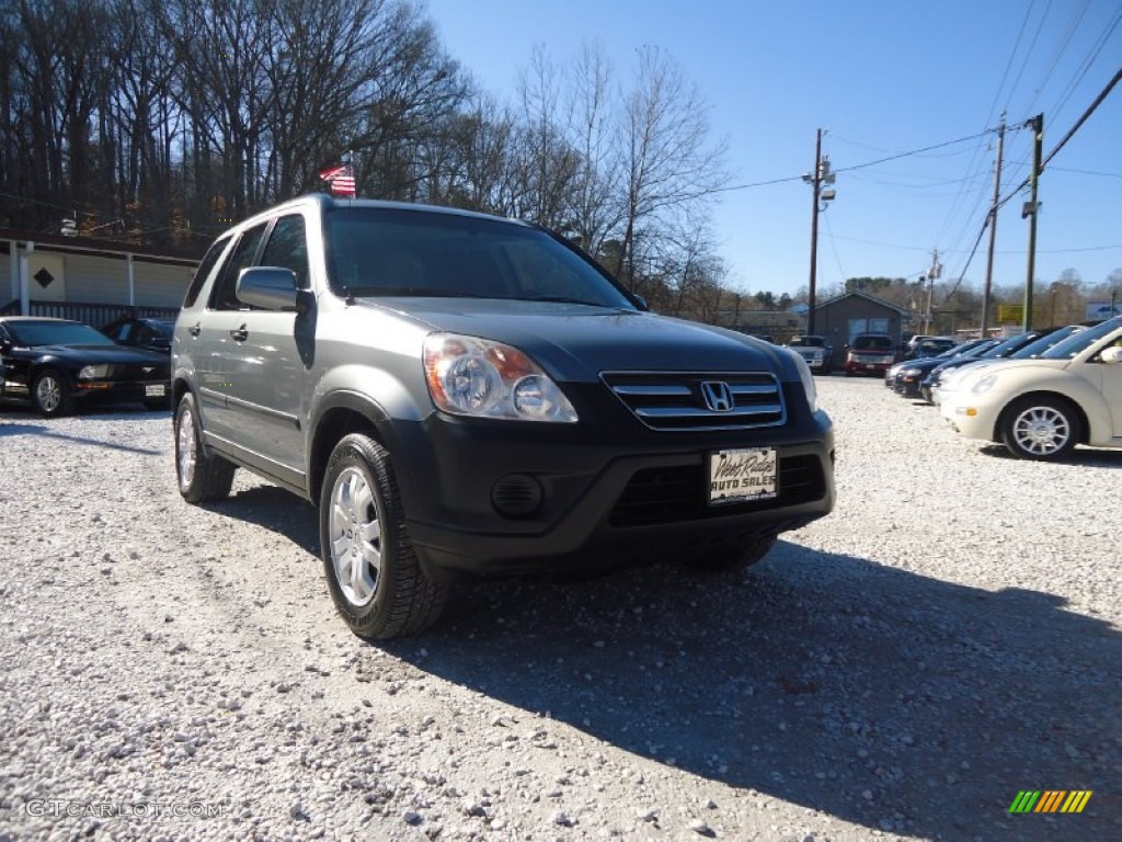 2005 CR-V EX 4WD - Pewter Pearl / Black photo #2