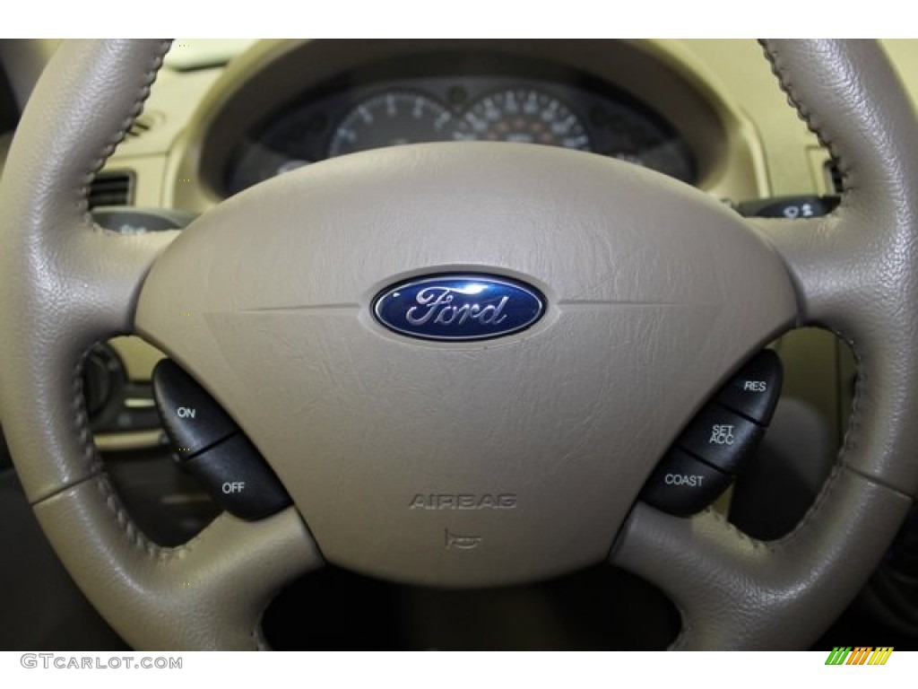2006 Focus ZX4 SES Sedan - Dark Toreador Red Metallic / Charcoal/Light Flint photo #23