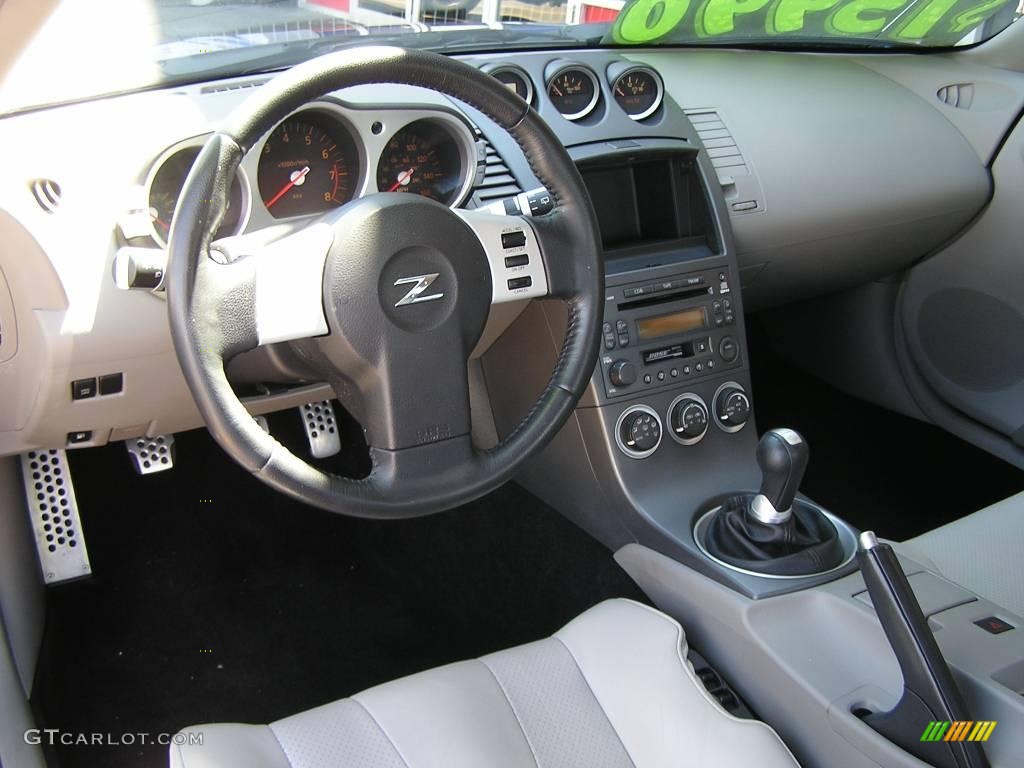 2003 350Z Touring Coupe - Daytona Blue / Frost photo #10